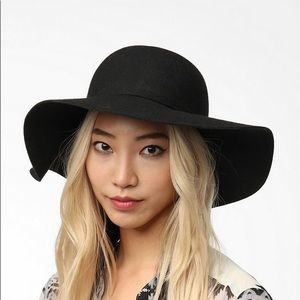 Wool Floppy Hat